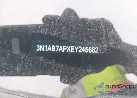 2014 Nissan Sentra S z USA, uszkodzony, nr VIN 3N1AB7APXEY245682